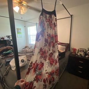 Floral maxi dress
